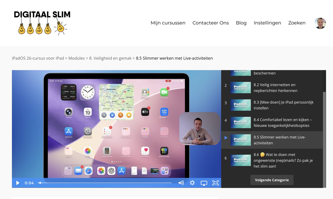 Een videoles waarin het iPad-scherm groot in beeld wordt voorgedaan, met de lessenlijst ernaast